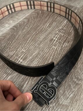Burberry Black & Tan Reversible Leather Belt with black & silver Buckle